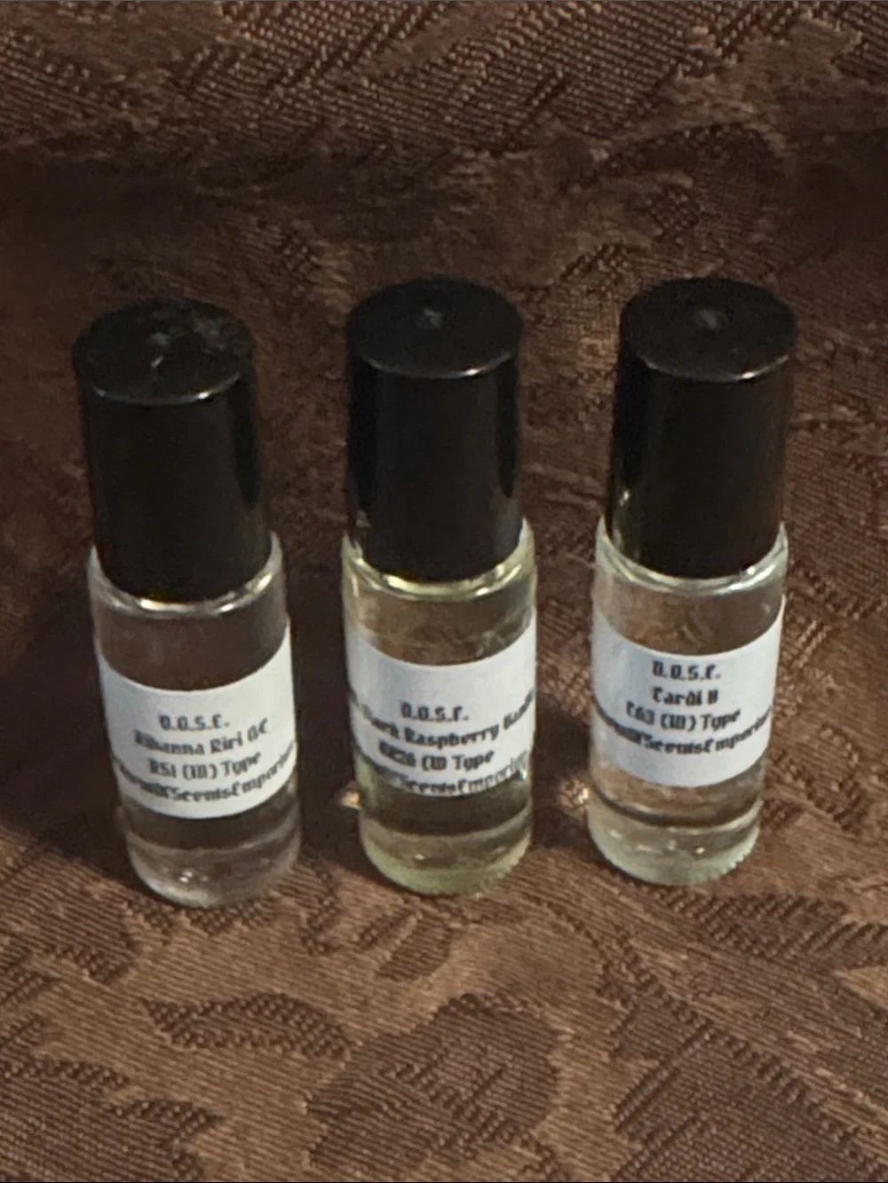 Ladies 3.7 ml Dram Tester Fragrance Trio Clear Glass Rollerball With Black Caps